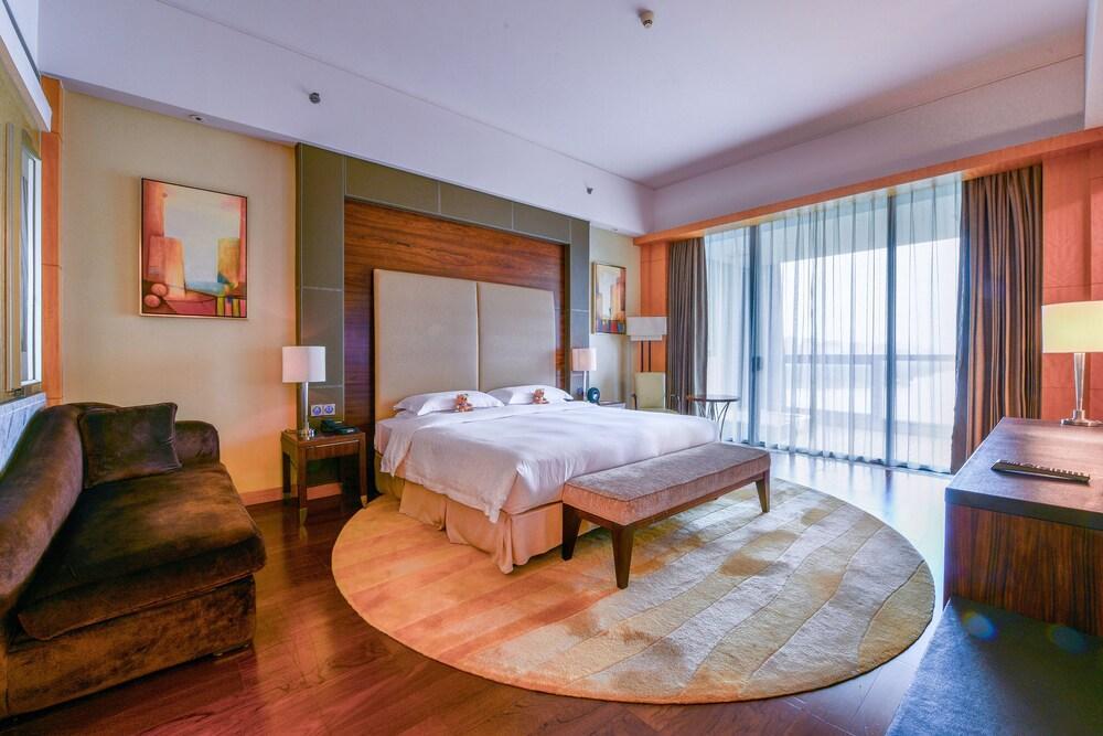 Отель Hyatt Regency Dongguan Дунгуань Экстерьер фото