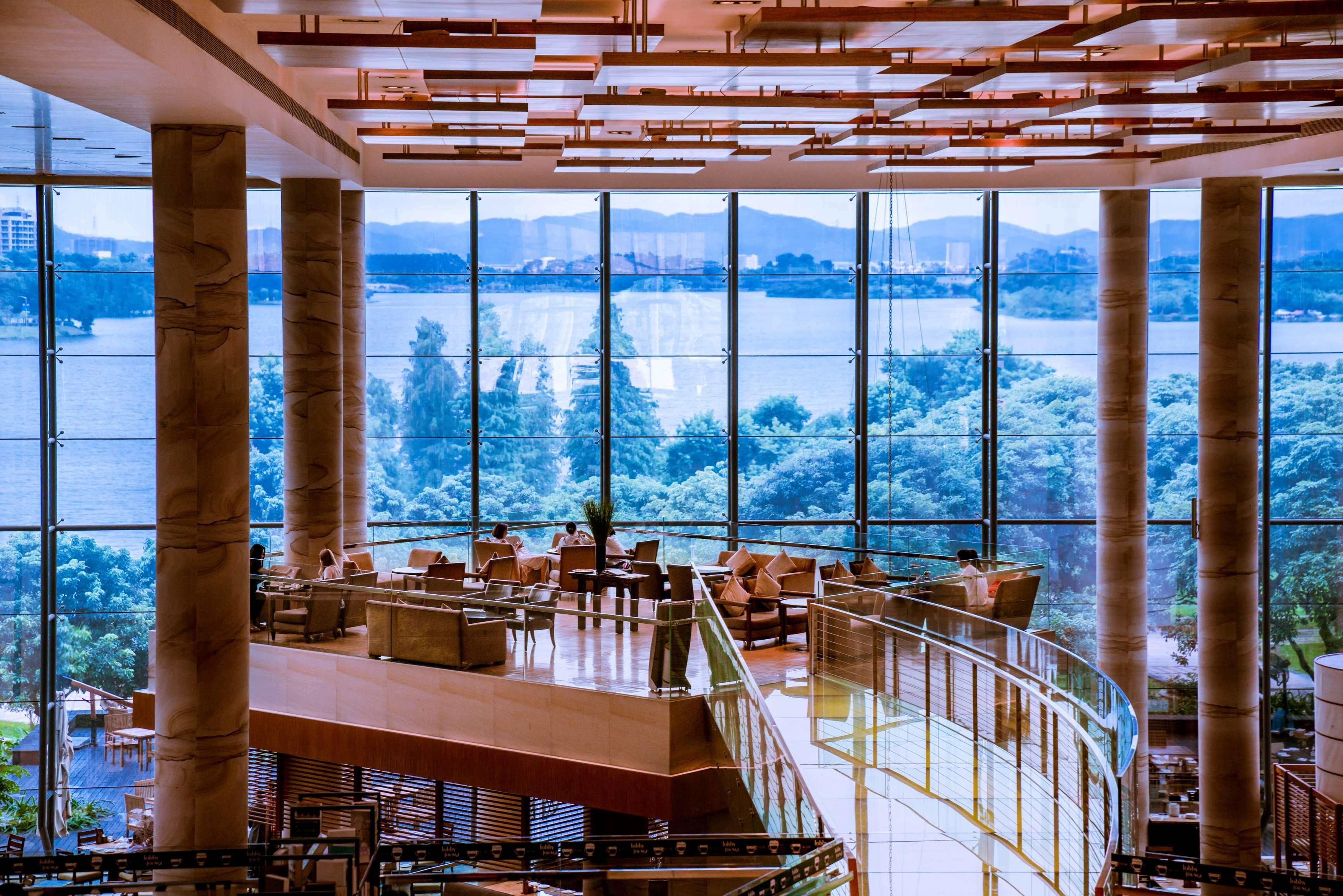 Отель Hyatt Regency Dongguan Дунгуань Экстерьер фото