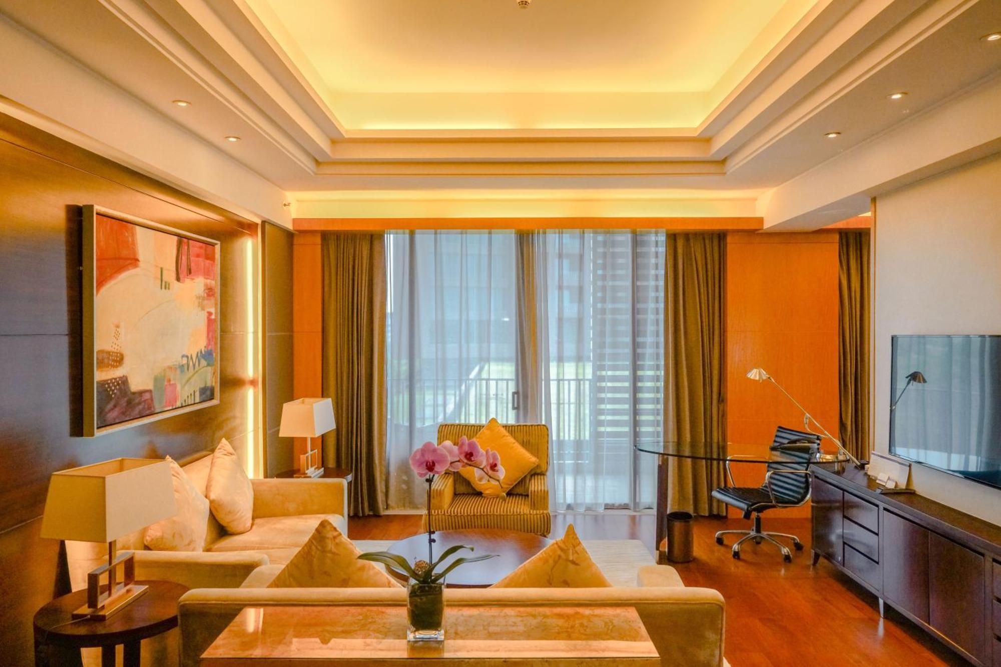 Отель Hyatt Regency Dongguan Дунгуань Экстерьер фото